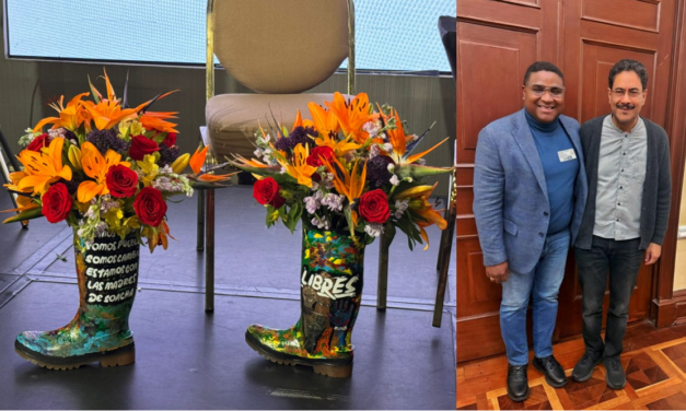 Óscar Benavides rinde homenaje a víctimas del conflicto con acto simbólico de memoria