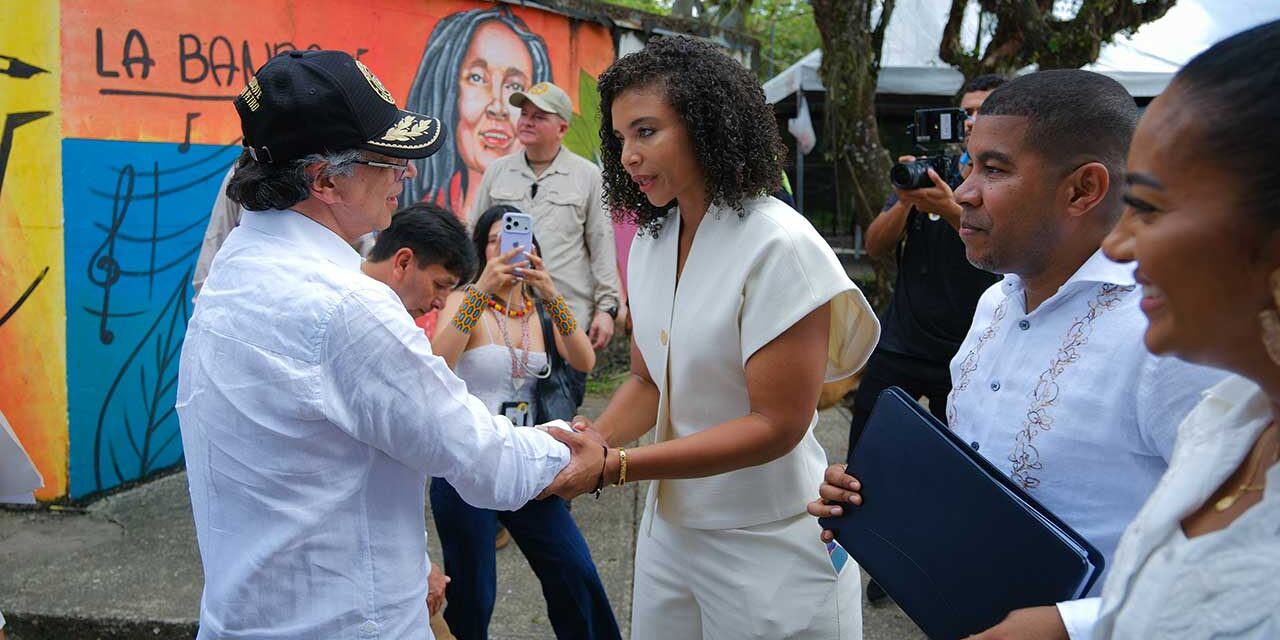 Petro advierte recortes a sectores pudientes si Congreso no aprueba reforma tributaria