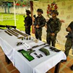 Ejército reporta combates en Briceño: un presunto integrante del Clan del Golfo muerto y armas incautadas