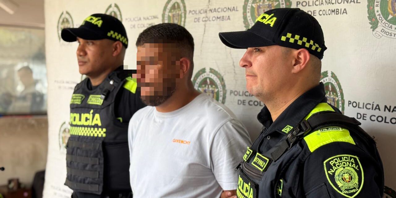 Persecución en Medellín termina con captura de dos presuntos responsables de hurtos