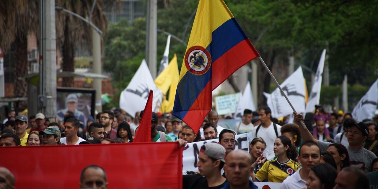 El diálogo, la estrategia del Gobierno para evitar nuevos conflictos sociales en Colombia
