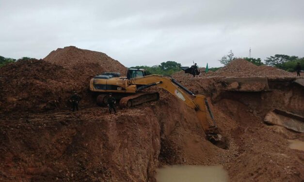 Ejército golpea minería ilegal en el Magdalena Medio antioqueño y afecta rentas del Clan del Golfo