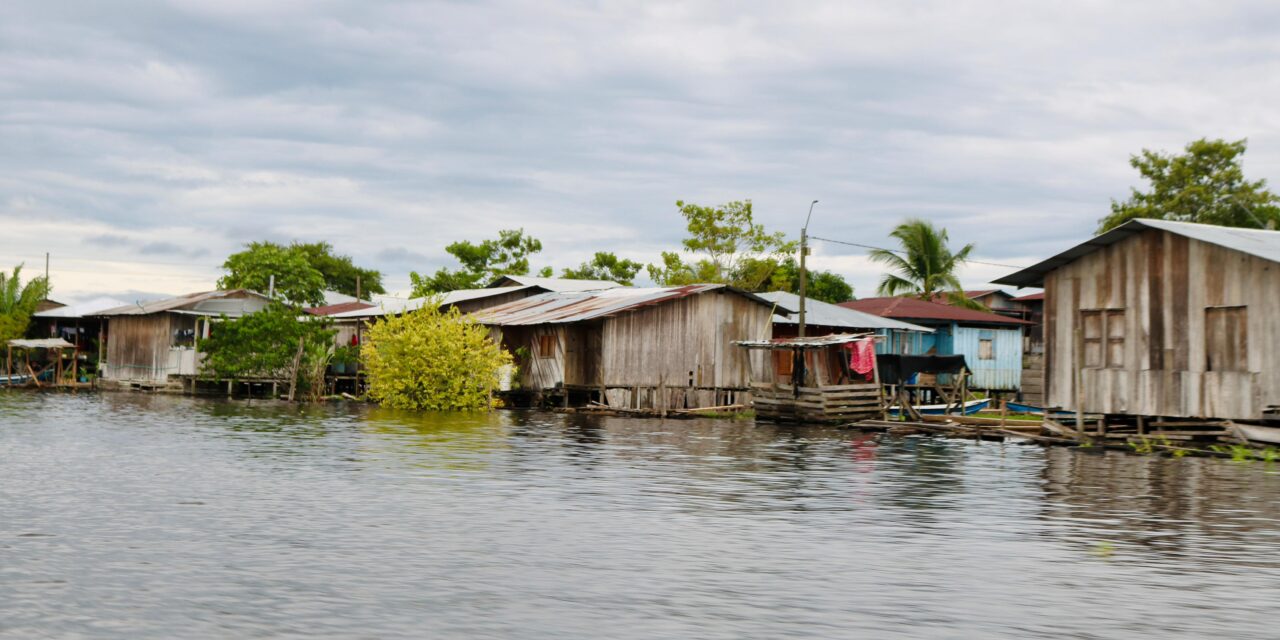 URT busca restituir derechos territoriales a comunidad indígena Emberá afectada por el conflicto en Chocó