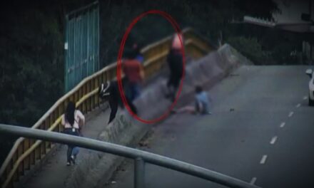 Capturan a dos hombres señalados de robar a extranjero en Laureles, Medellín