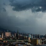 Advierten alta probabilidad de lluvias durante el fin de semana electoral en el Valle de Aburrá