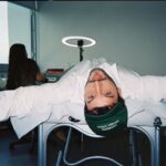 Sebastián Yatra lanzó “Lo Que Me Pasa Con Vos” junto a Alonso tras viralizarse en concierto