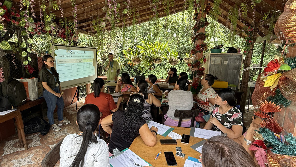 Programa de educación financiera fortalece autonomía económica de mujeres rurales en Medellín