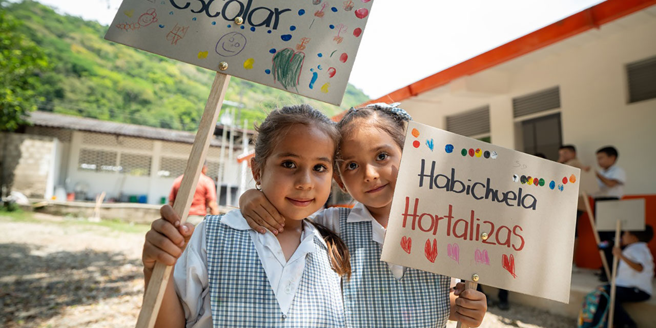 https://trunoticias.com/2026/06/03/feid-sorprendio-a-estudiantes-de-la-udea-con-show-inesperado/