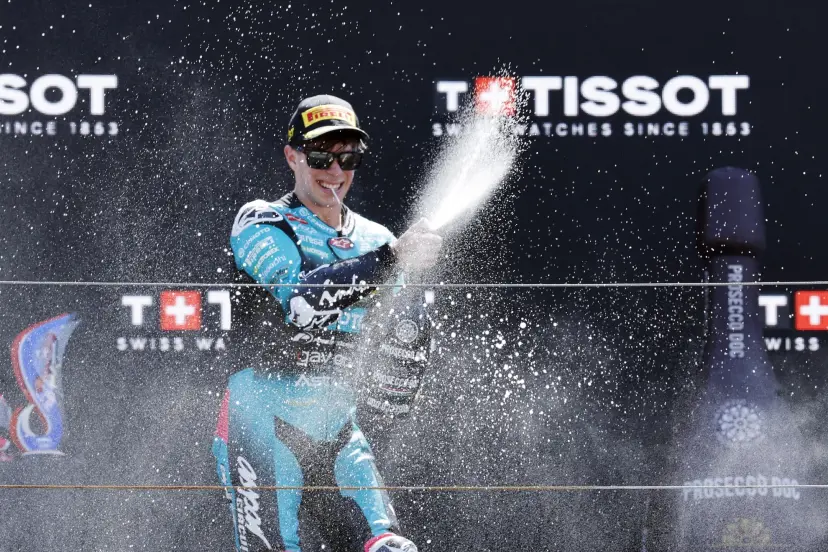 Victoria de David Alonso en Assen: ganó el GP de Países Bajos de Moto2 por 0,024 segundos
