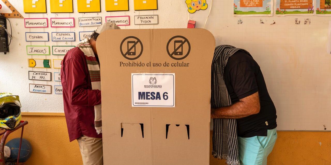 Registraduría recuerda que estará prohibido el uso de celulares en los puestos de votación durante la segunda vuelta presidencial