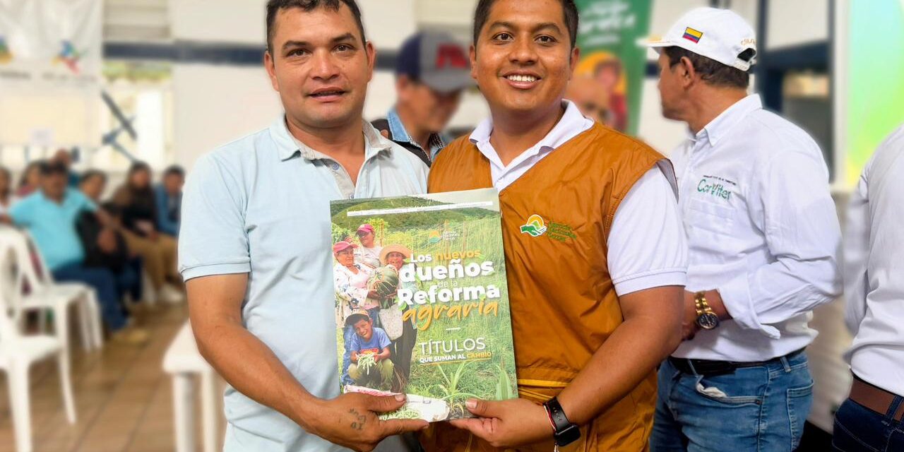 Reforma Agraria avanza en el sur del Tolima: 142 familias campesinas reciben títulos de propiedad en Chaparral