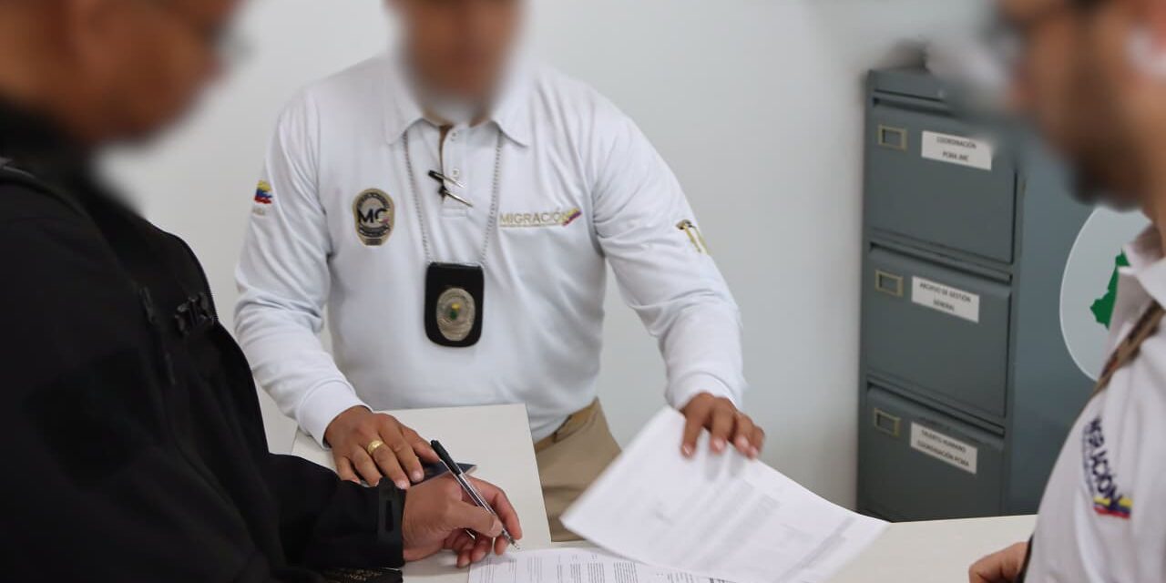 Inadmiten a 31 ciudadanos estadounidenses por intentar ingresar a Colombia para grabar contenido para adultos sin permisos