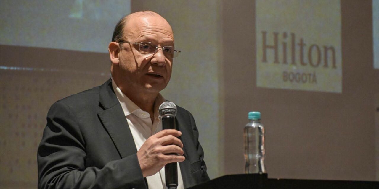 No aceptaremos amenazas en proceso de empalme: Minhacienda