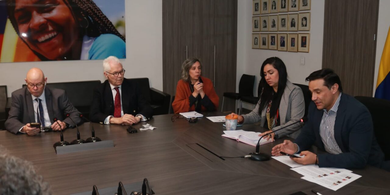 Delegación internacional destaca avances de Colombia en derechos laborales y libertad sindical