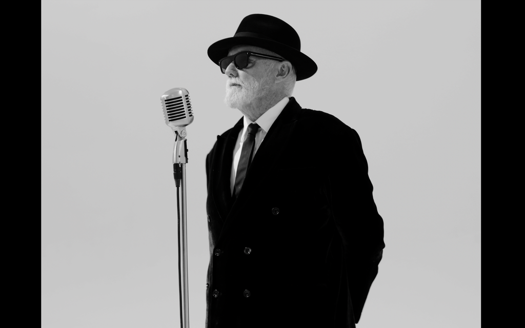 Roger Taylor anuncia nuevo álbum solista y presenta el sencillo “Come On Summer (It’s Party Time)”