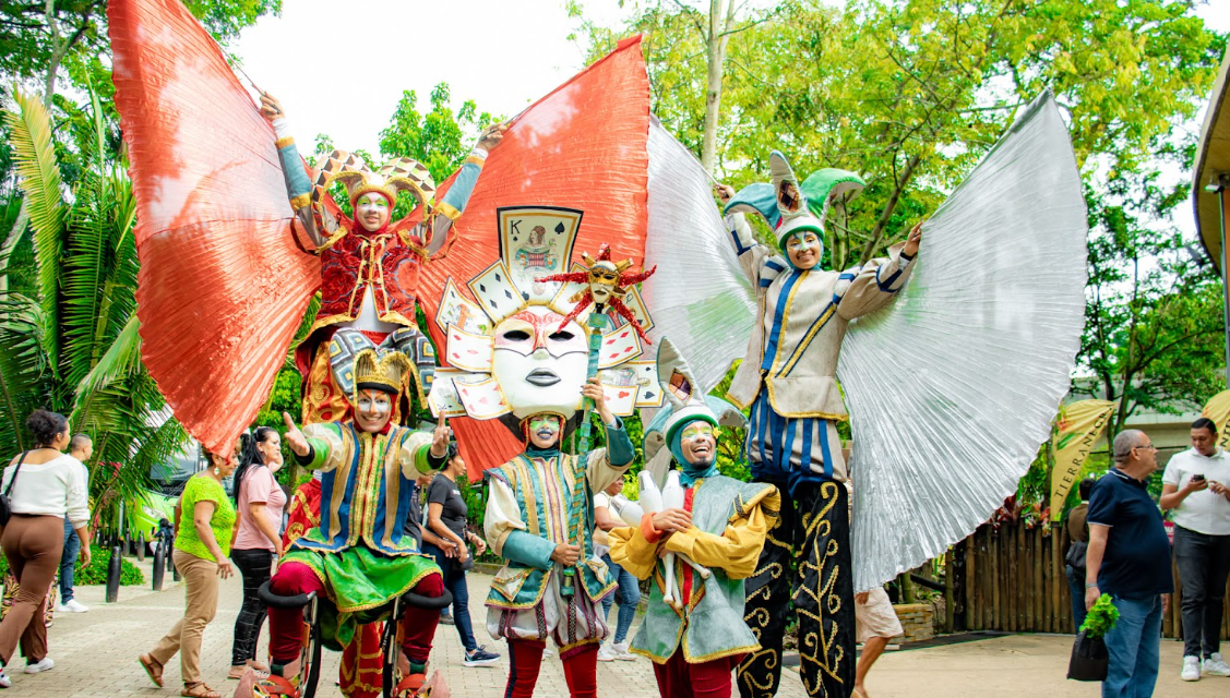El Bazar de la Confianza celebra 25 años con una gran fiesta de cultura, emprendimiento y economía solidaria en Medellín