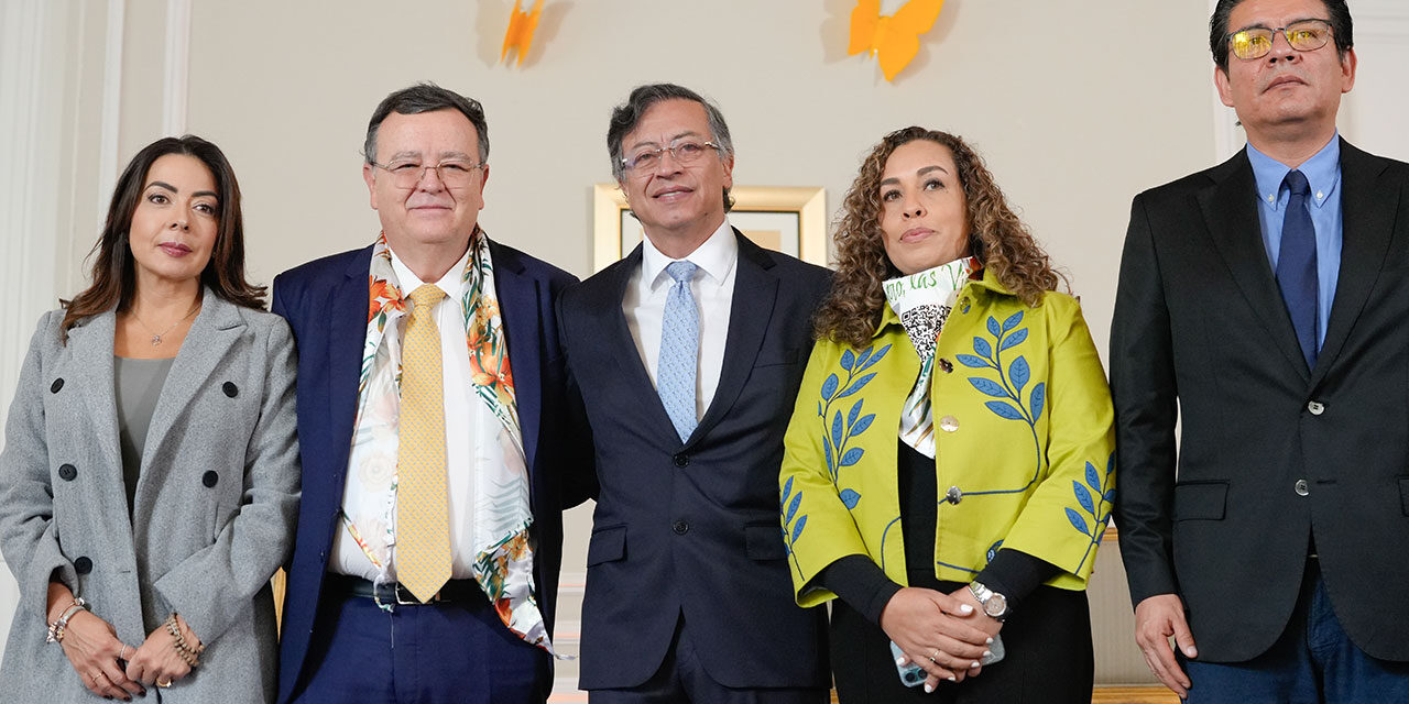 Petro defendió la JEP y pidió un cambio «más radical» en la institucionalidad colombiana