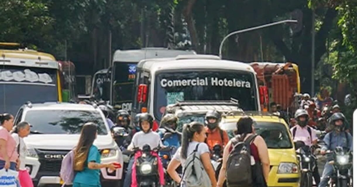 Medellín impulsa el mercado automotor: crecen casi 60 % las matrículas de vehículos y Antioquia lidera las ventas de motocicletas