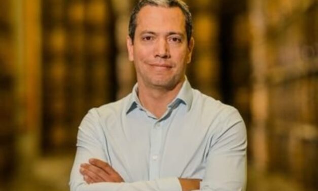 Esteban Ramos deja la FLA y su nombre toma fuerza en el panorama político de Antioquia