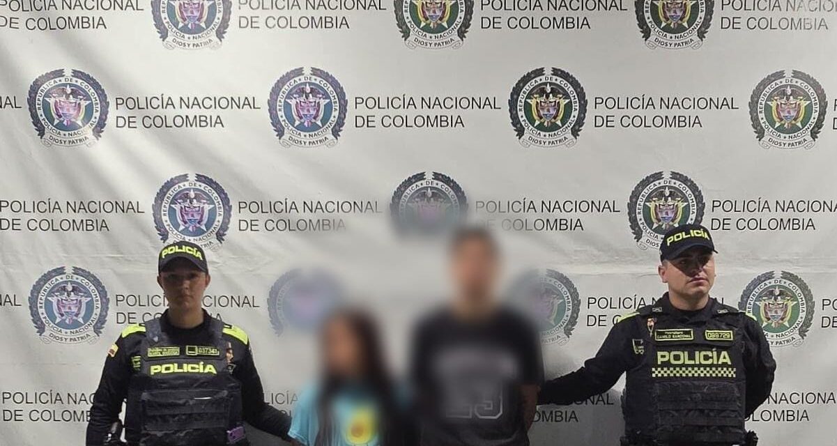 Capturan a dos personas por presunto hurto a mano armada en un establecimiento de El Poblado