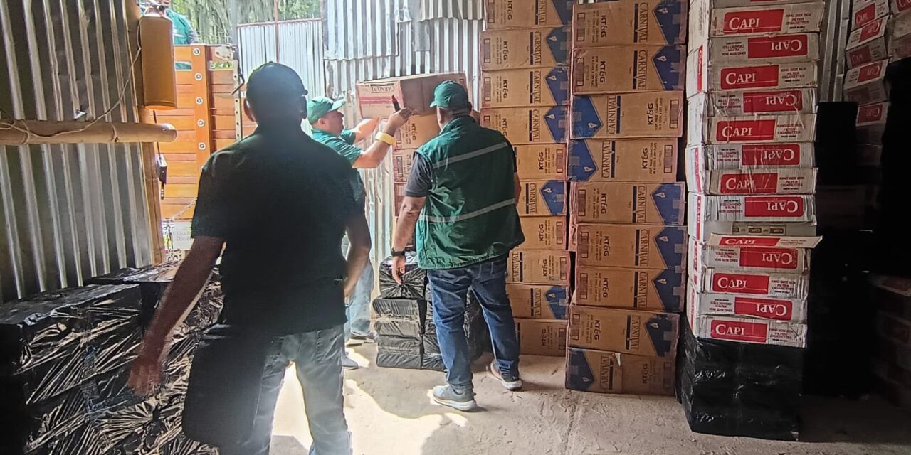 Incautan cerca de mil millones de pesos en cigarrillos de contrabando en bodega clandestina de Bello