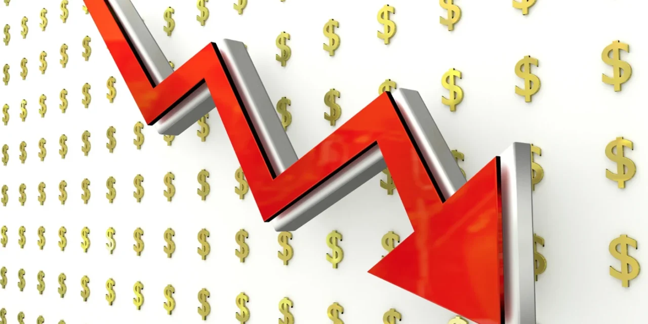 Dólar barato impulsa los viajes de colombianos al exterior y frena la llegada de visitantes, según Anato