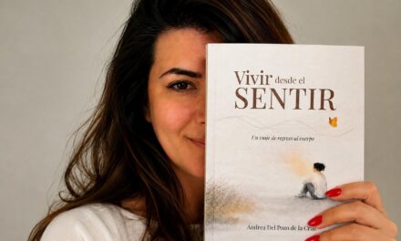 Andrea Del Pozo reivindica escuchar el cuerpo en Vivir desde el sentir