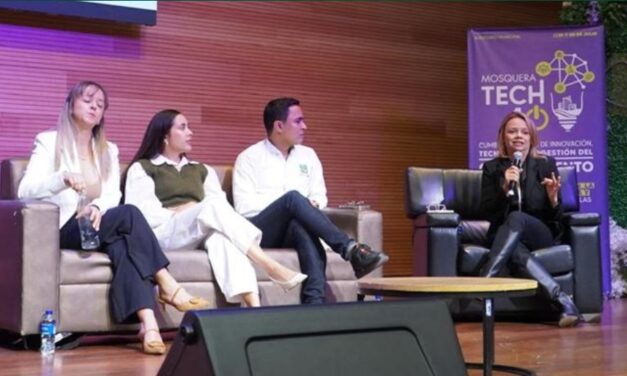 Envigado comparte su experiencia en gestión pública durante cumbre nacional de innovación