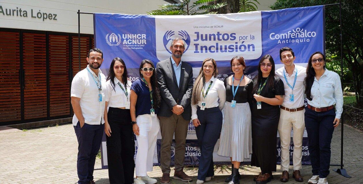 ACNUR y Comfenalco impulsan en Colombia reto para promover empleo digno de migrantes y refugiados