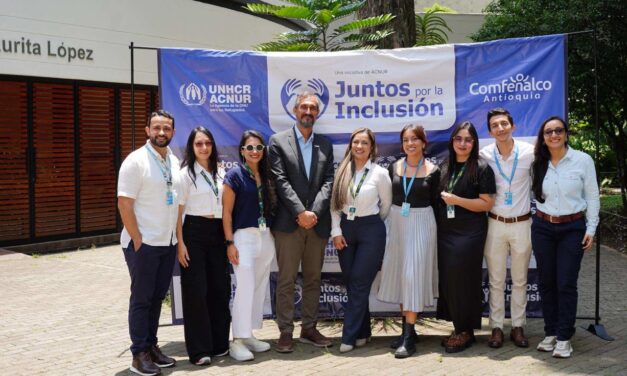 ACNUR y Comfenalco impulsan en Colombia reto para promover empleo digno de migrantes y refugiados