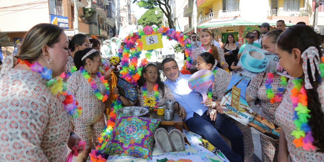 Itagüí abre convocatoria para el tradicional Desfile de Camas y Comparsas del Día Mundial de la Pereza