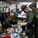 Rescatan 30 aves y una tortuga que permanecían en cautiverio en una vivienda de Medellín