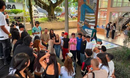 Itagüí abre inscripciones gratuitas para jóvenes en barbería, gastronomía, DJ y cosmetología