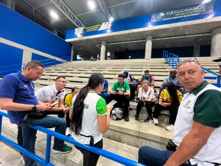 Balonmano gana protagonismo en la final departamental de los Juegos Intercolegiados en Antioquia