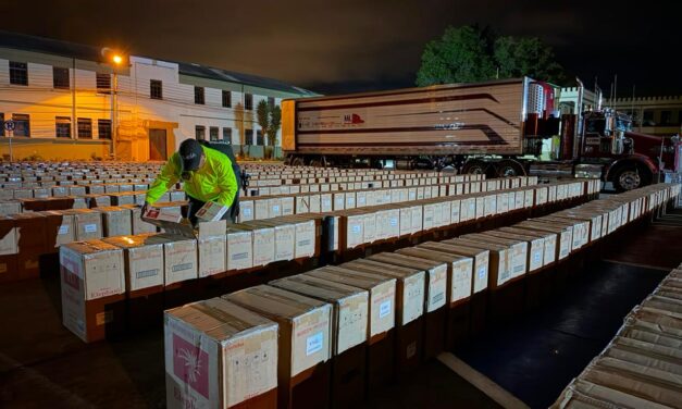 Incautan más de 826.000 cajetillas de cigarrillos en Nariño y capturan a una persona