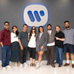 Aria Vega firma con Warner Music Latina tras su nominación al Latin GRAMMY