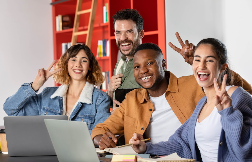 ¿Una celebración de Amor y Amistad puede terminar en despido? Esto dice la legislación laboral
