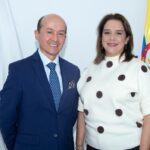 Supersalud cambia interventores de Famisanar y Coosalud para enfrentar dificultades financieras y operativas