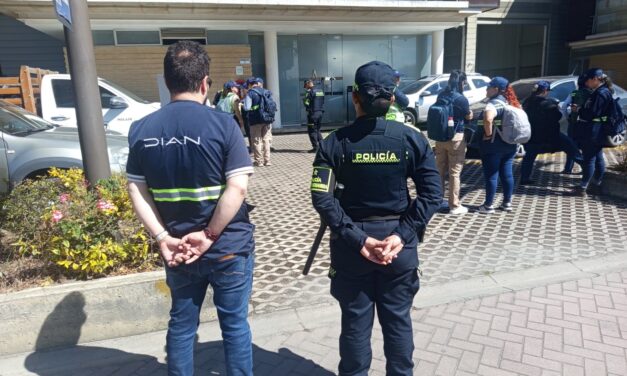 DIAN aprehende mercancía por más de $8.000 millones en operativo en Mosquera