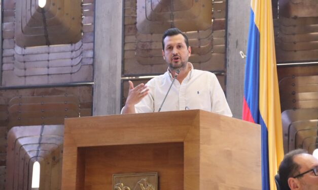 Carlos Ríos cuestiona contratación del Dapre durante el gobierno Petro y anuncia revisión de contratos