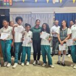 200 estudiantes de Apartadó culminan formación en Cátedra de Paz y llevan sus aprendizajes a su comunidad