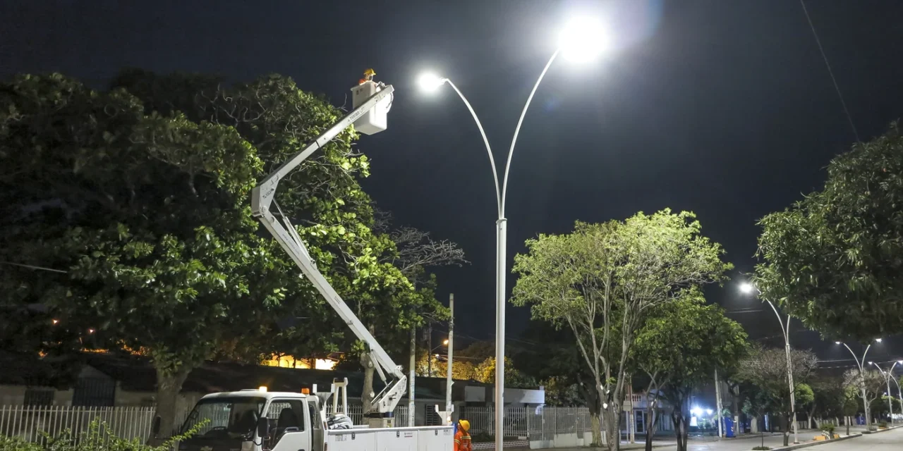 EDUS adjudica licitación de alumbrado por $26.534 millones en medio de cuestionamientos