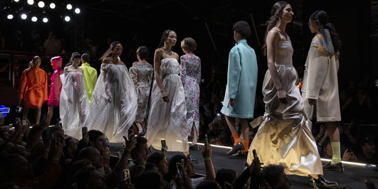 Brasil apuesta por moda sostenible, un mercado global de más de 17.200 millones de dólares
