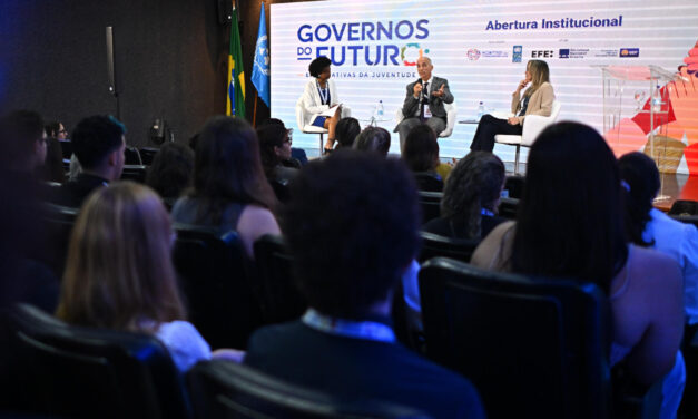 Los jóvenes latinoamericanos, de la apatía democrática a encontrar refugio en lo digital