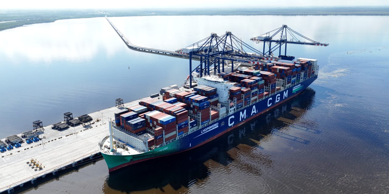 Puerto Antioquia estrena conexión marítima semanal con Asia para fortalecer el comercio exterior