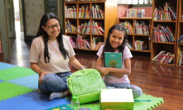 Comfenalco Antioquia inicia entrega de más de 67.000 kits y zapatos escolares en el departamento