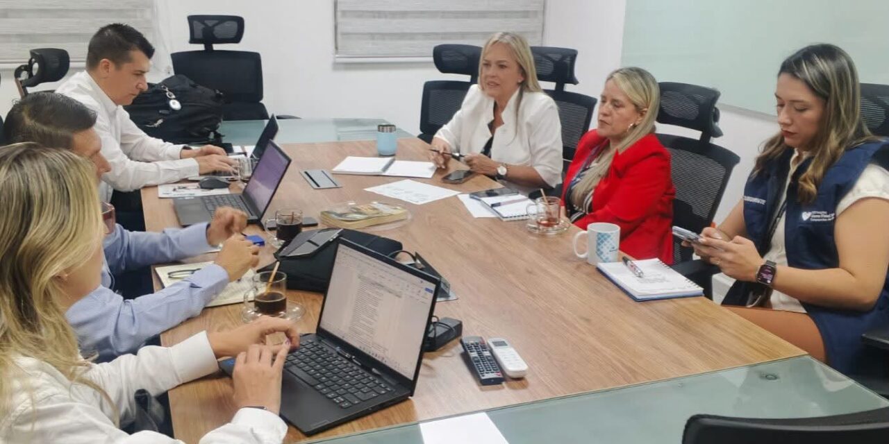 Coosalud acuerda compromisos por más de $42.500 millones con IPS de Antioquia
