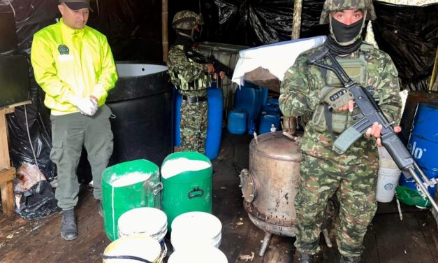 Ejército destruyó laboratorio de cocaína en El Peñol, Antioquia, que sería del grupo El Mesa