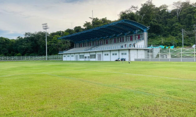 Necoclí inauguró la cancha Juan Guillermo Cuadrado, un escenario deportivo para el Urabá antioqueño