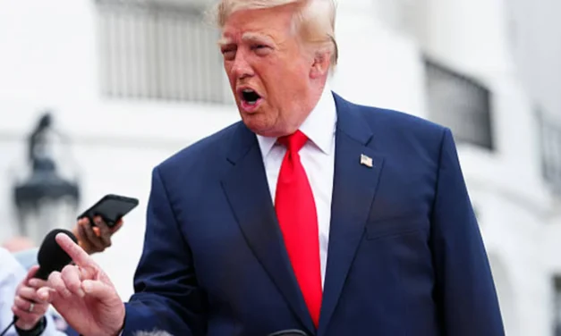 Trump anuncia diésel ruso tras hablar con Putin en plena alza